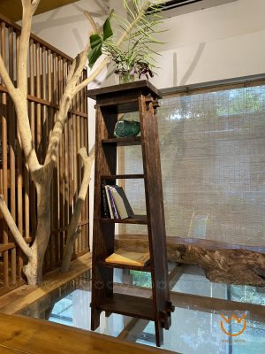 003-a. Kệ hình thang